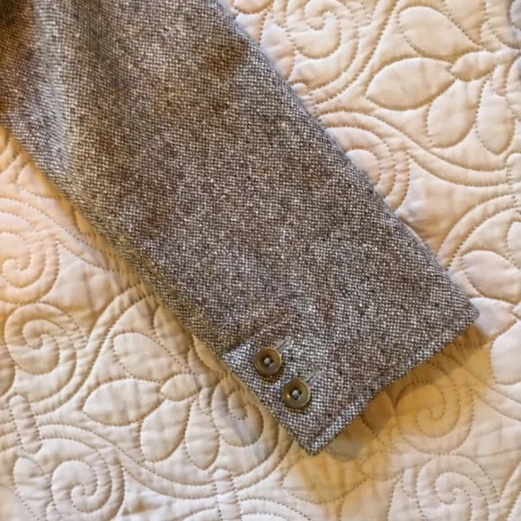 Eddie Bauer women’s Blazer, size 8 - Picture 5 of 5